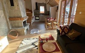 Maison De Pieniny